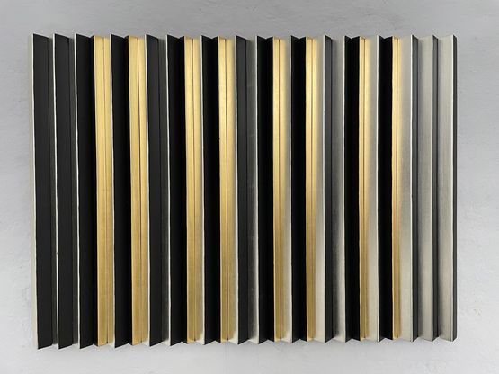 PERSPECTIVEN II. 2021 Orangegold, Weißgold auf Holz, Acrylfarbe 70x50